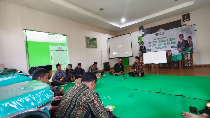 KUA Kejayan Jadi Pusat Kajian Kitab Al-Miftah, PW APRI Jatim Pererat Ukhuwah Penghulu