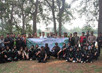 Wujudkan Kepedulian Lingkungan, KBPP Polri Tangsel Tanam 100 Pohon dan Tebar Ribuan Ikan di Situ Sasak