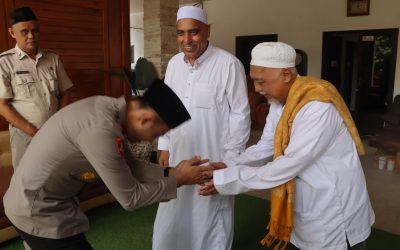 Sowan ke Ponpes Sidogiri, Kapolres Pasuruan AKBP Irawan Setyono Mohon Doa Restu dan Sinergi Ulama-Umara